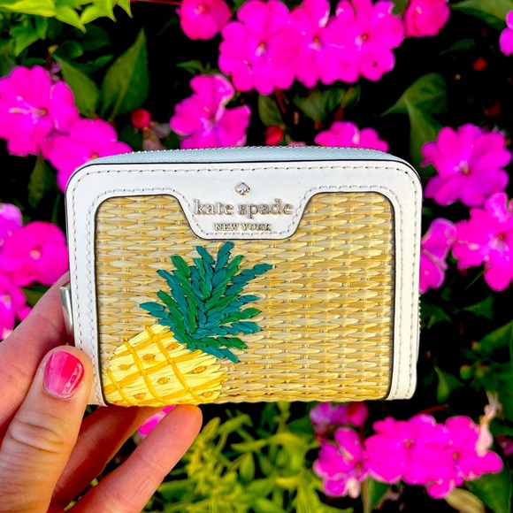 kate spade Handbags - 🍍 Brand New Kate Spade ♠️ Pineapple small zip case card wallet🍍